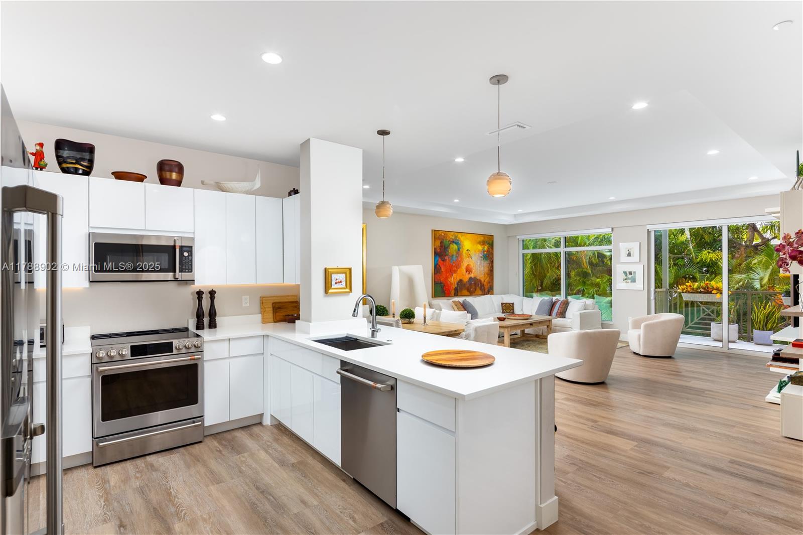 Sailfish Cove Condominium