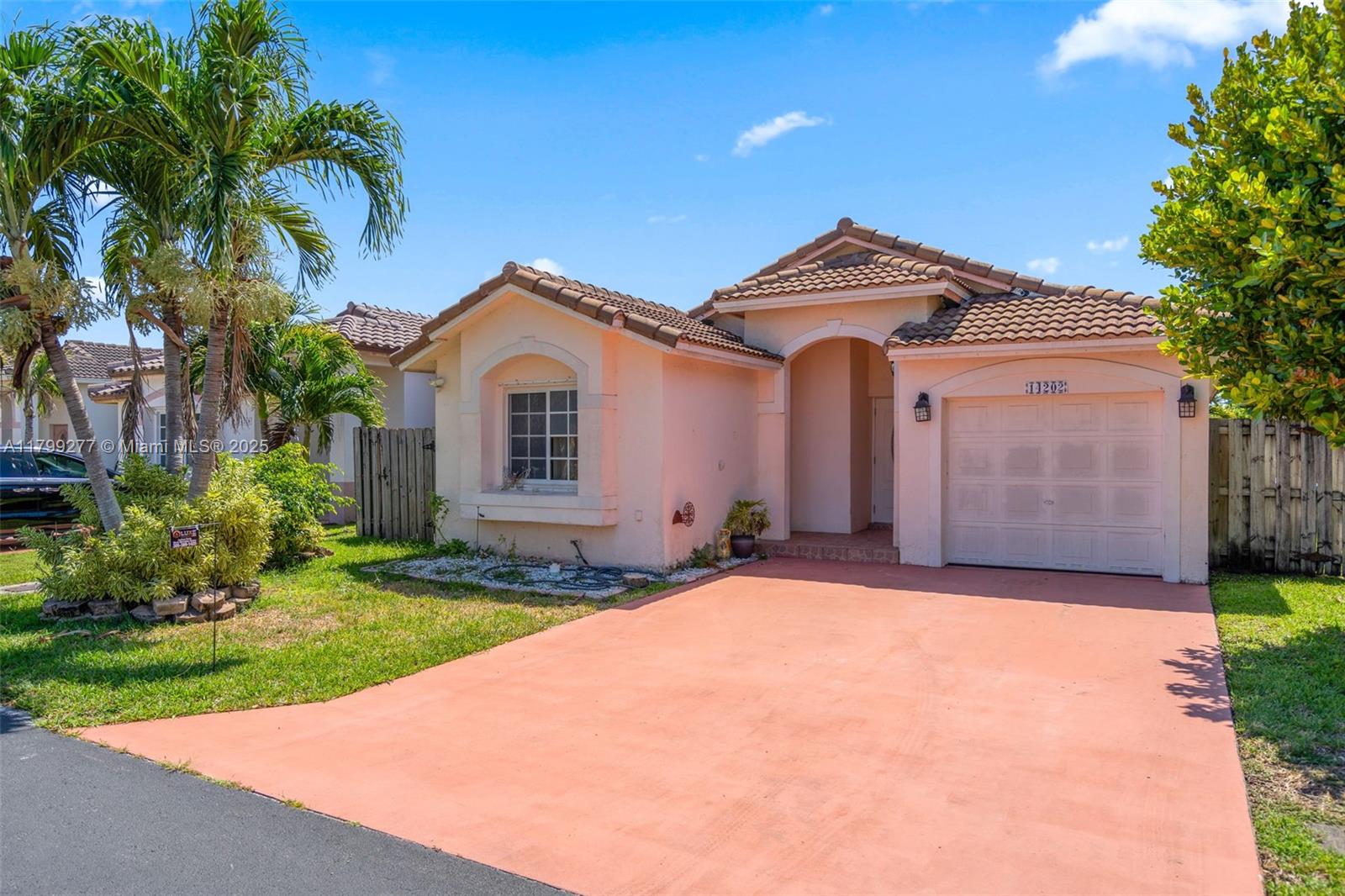 Brightons Meadow Trace