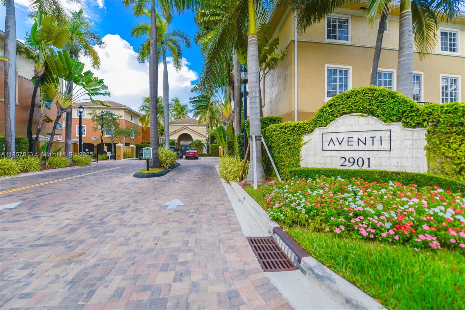 Aventi At Aventura Condo