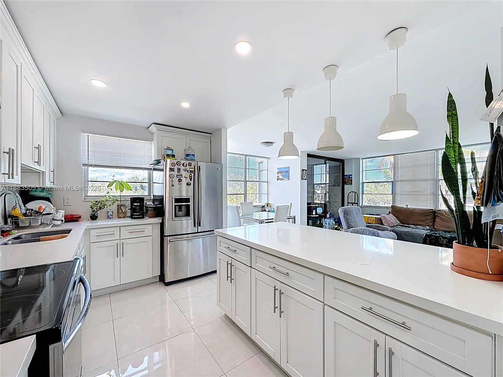 Watergate Condominium No