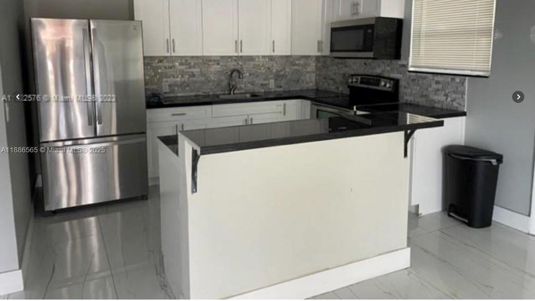 Gulfair Est 1St Addn