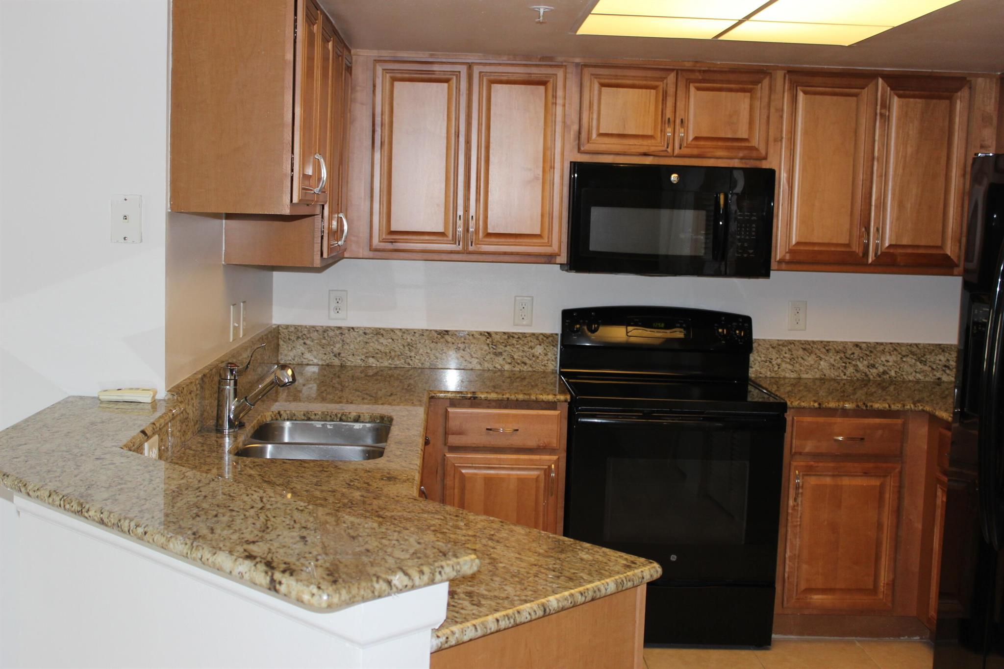 Grand View At Crestwood C