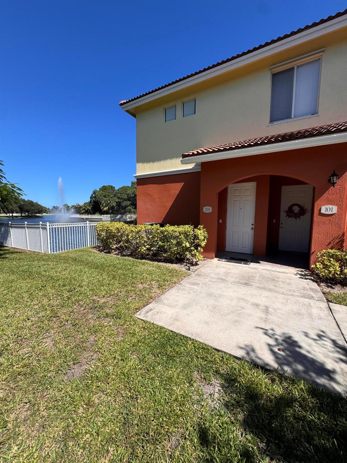 Vilabella Central Park Co